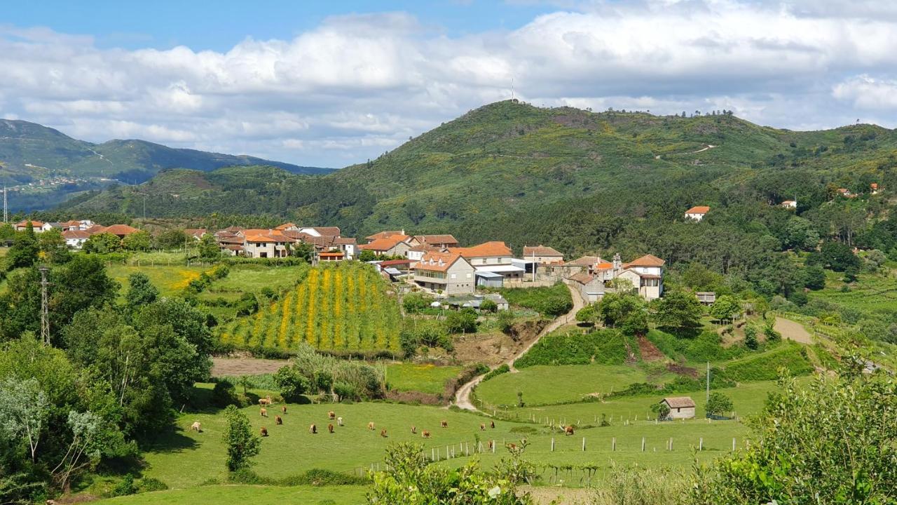 דירות Monção Casa Caminho Da Ponte מראה חיצוני תמונה